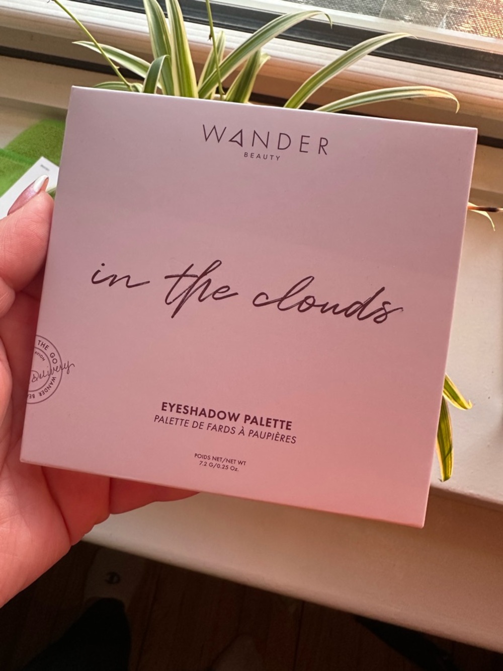 Wander Beauty In The Clouds Eyeshadow Palette